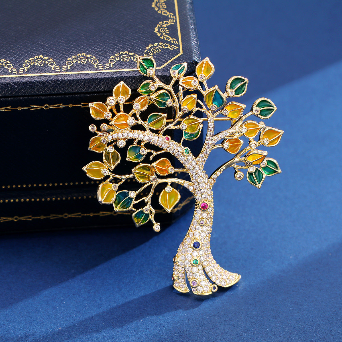 Fashionable And Elegant Zirconium Inlaid Tree Of Life Brooch