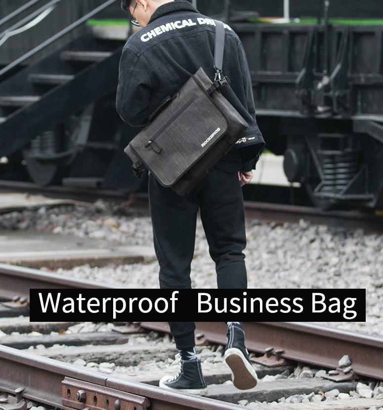 Waterproof messenger shoulder bag men