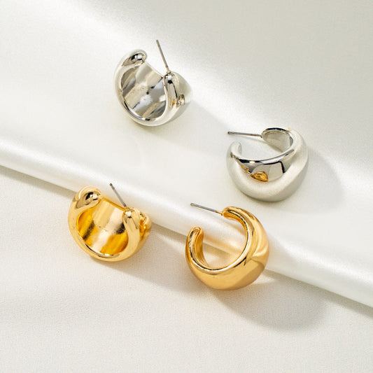 European And American Style Simple Fashion Metal Wide Surface C- Shaped Earrings