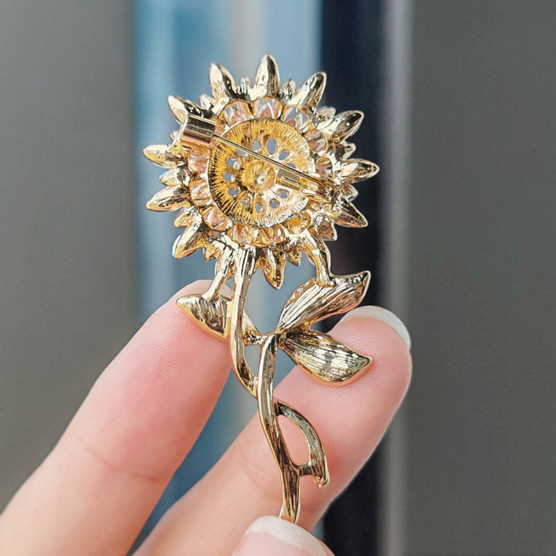 Sunflower Brooch Three-dimensional Exquisite Sunflower Safety Pin